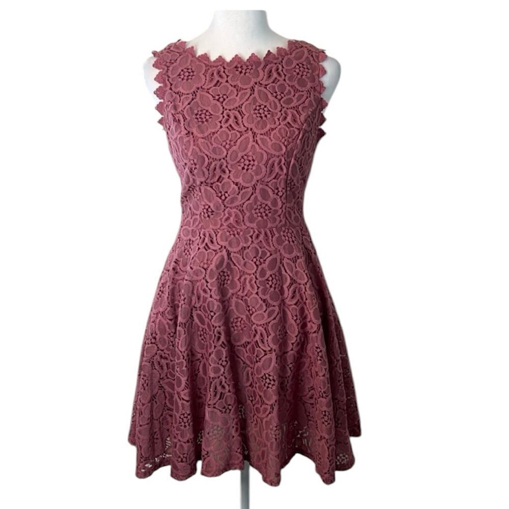City Vibe szS dusty rose lace fully lined sleeveless fit & flare swing dress EUC